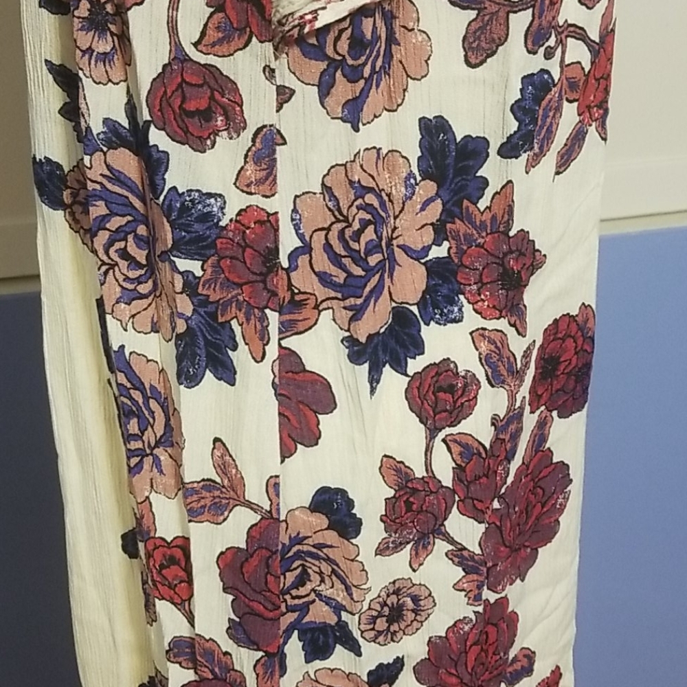 Dress - Picture 4 of 5
